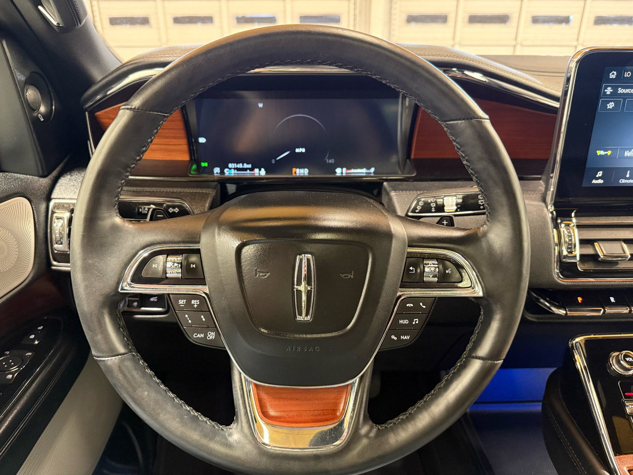 2020 Lincoln Navigator L Reserve photo 14