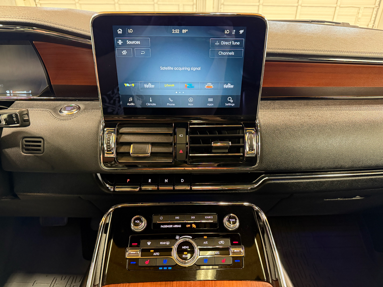 2020 Lincoln Navigator L Reserve photo 15