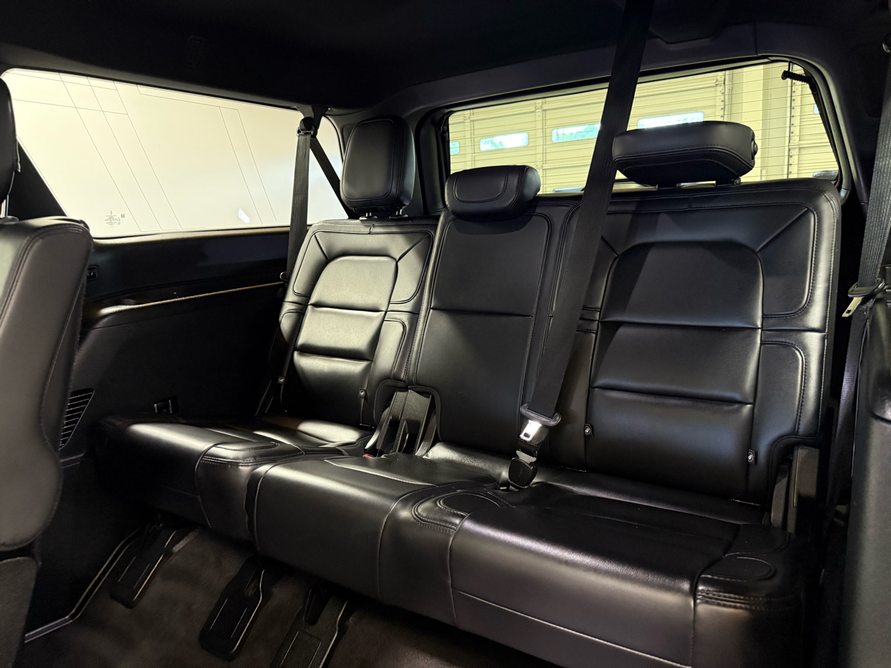 2020 Lincoln Navigator L Reserve photo 24