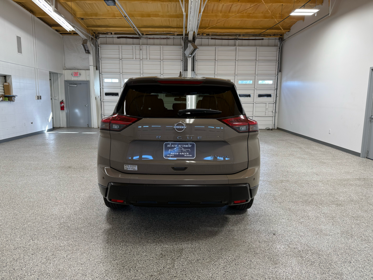 2024 Nissan Rogue SV AWD photo 2