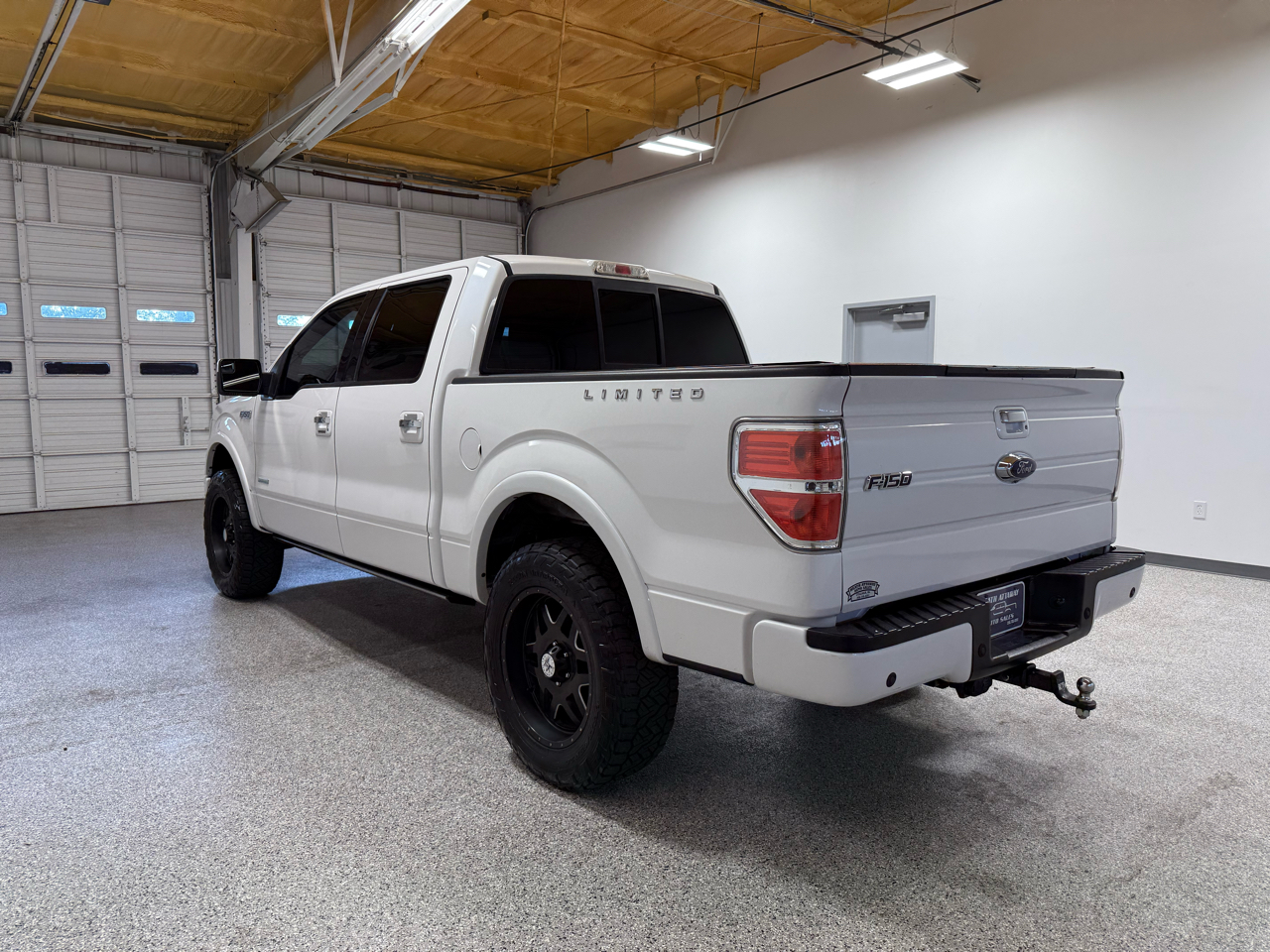 2014 Ford F-150 Limited photo 2