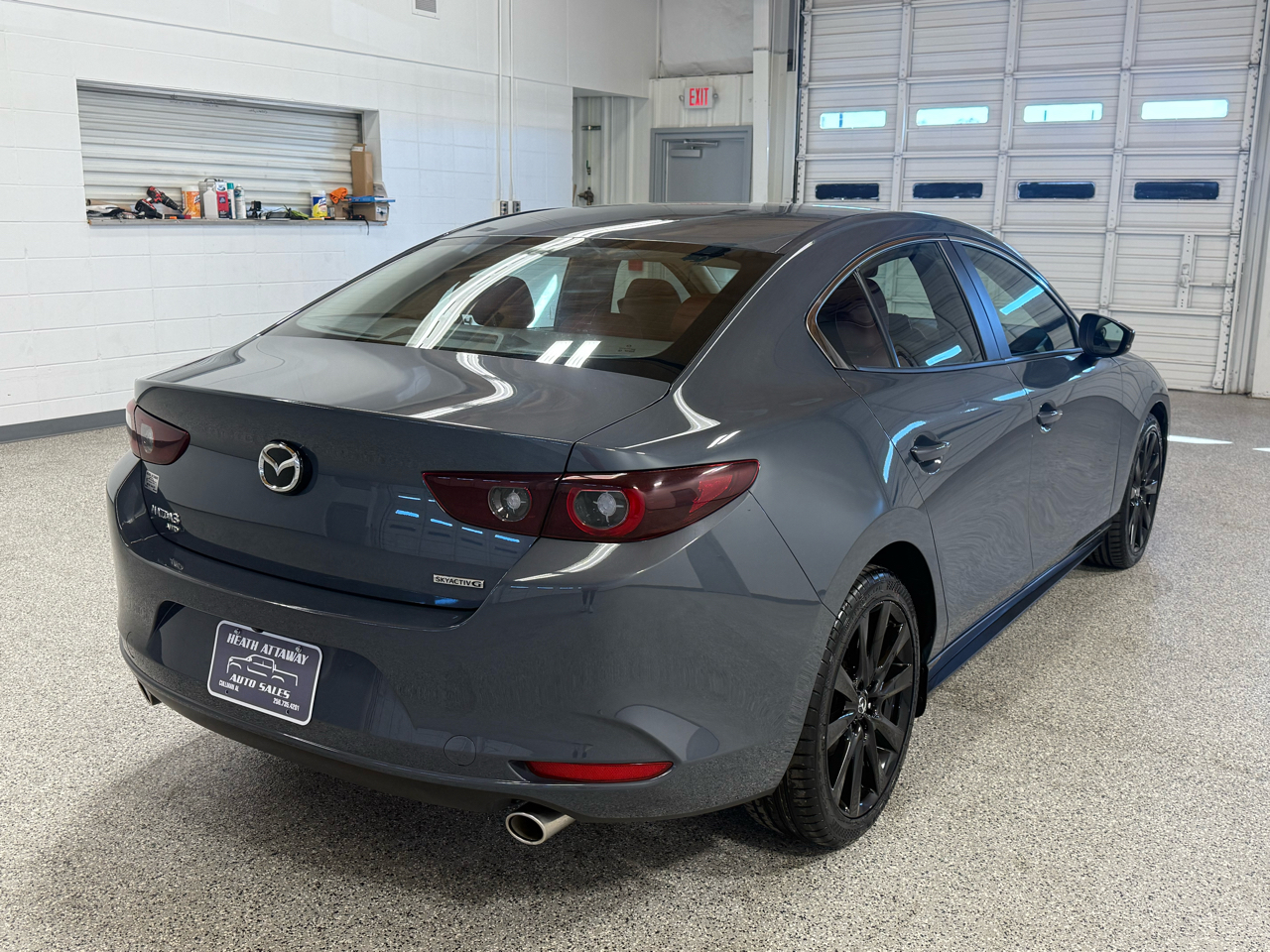 2024 Mazda Mazda3 Sedan 2.5 s Carbon photo 3