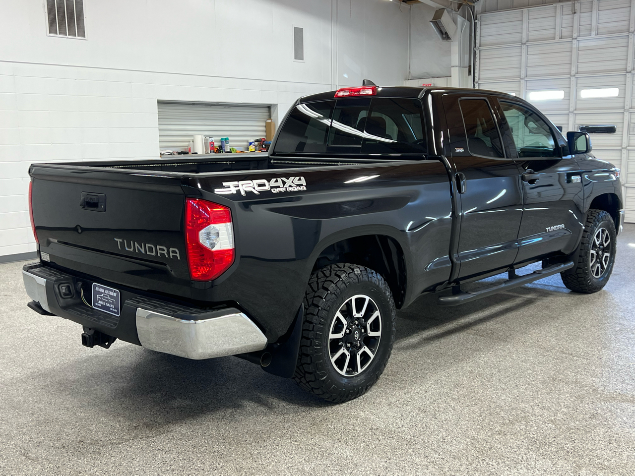 Toyota Tundra 4WD  2020