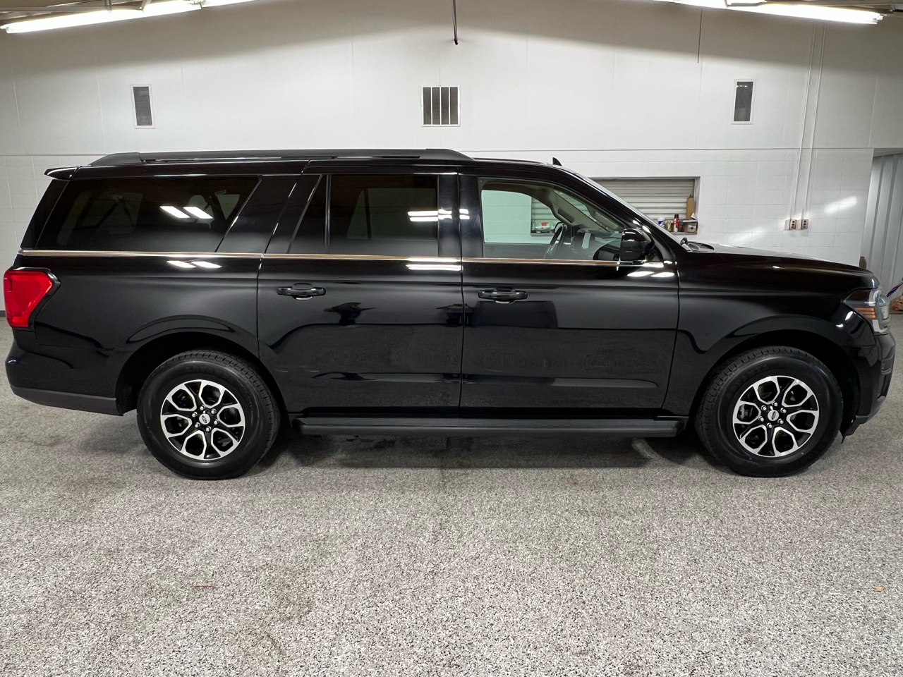 2024 Ford Expedition MAX XLT photo 4