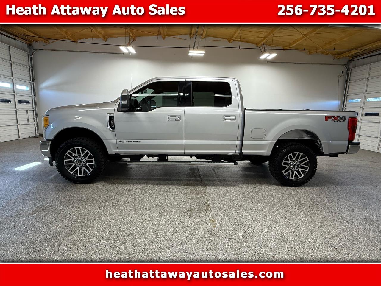 2017 Ford Super Duty F-250 SRW Lariat Crew Cab 4WD FX4
