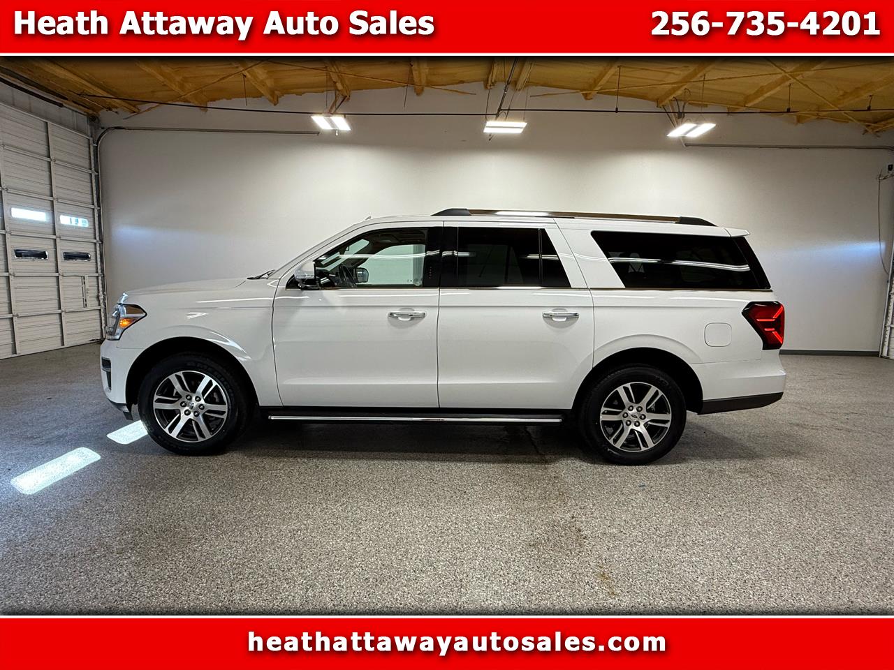 2023 Ford Expedition Limited's photo