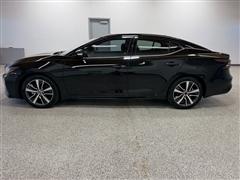 2019 Nissan Maxima 