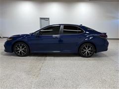 2023 Toyota Camry 