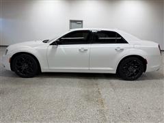 2019 Chrysler 300 
