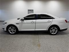 2016 Ford Taurus 