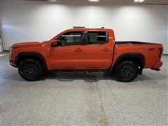 2025 Nissan Frontier 