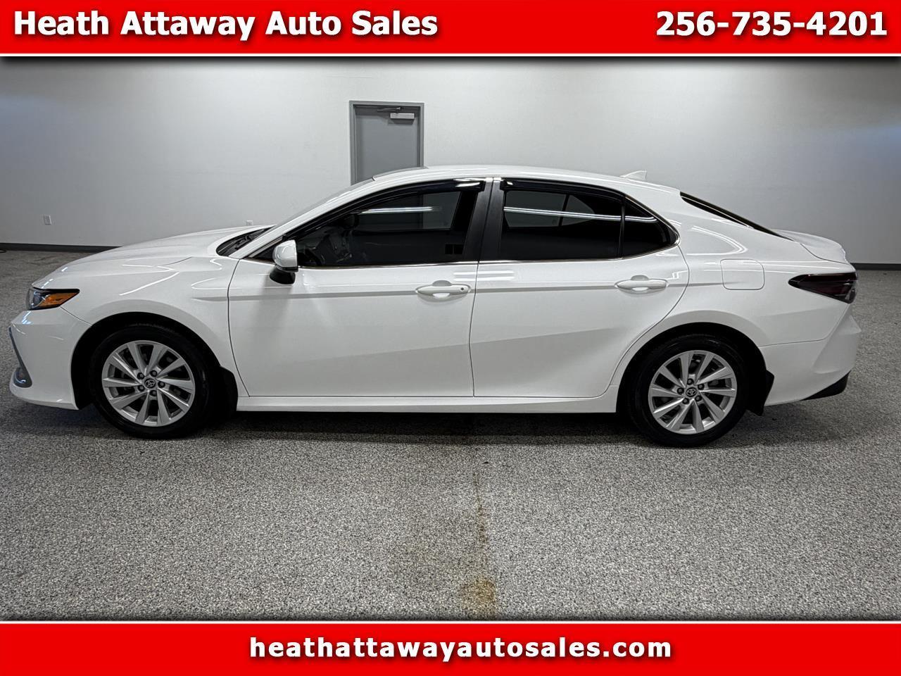 2022 Toyota Camry LE