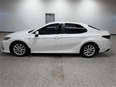 2022 Toyota Camry 