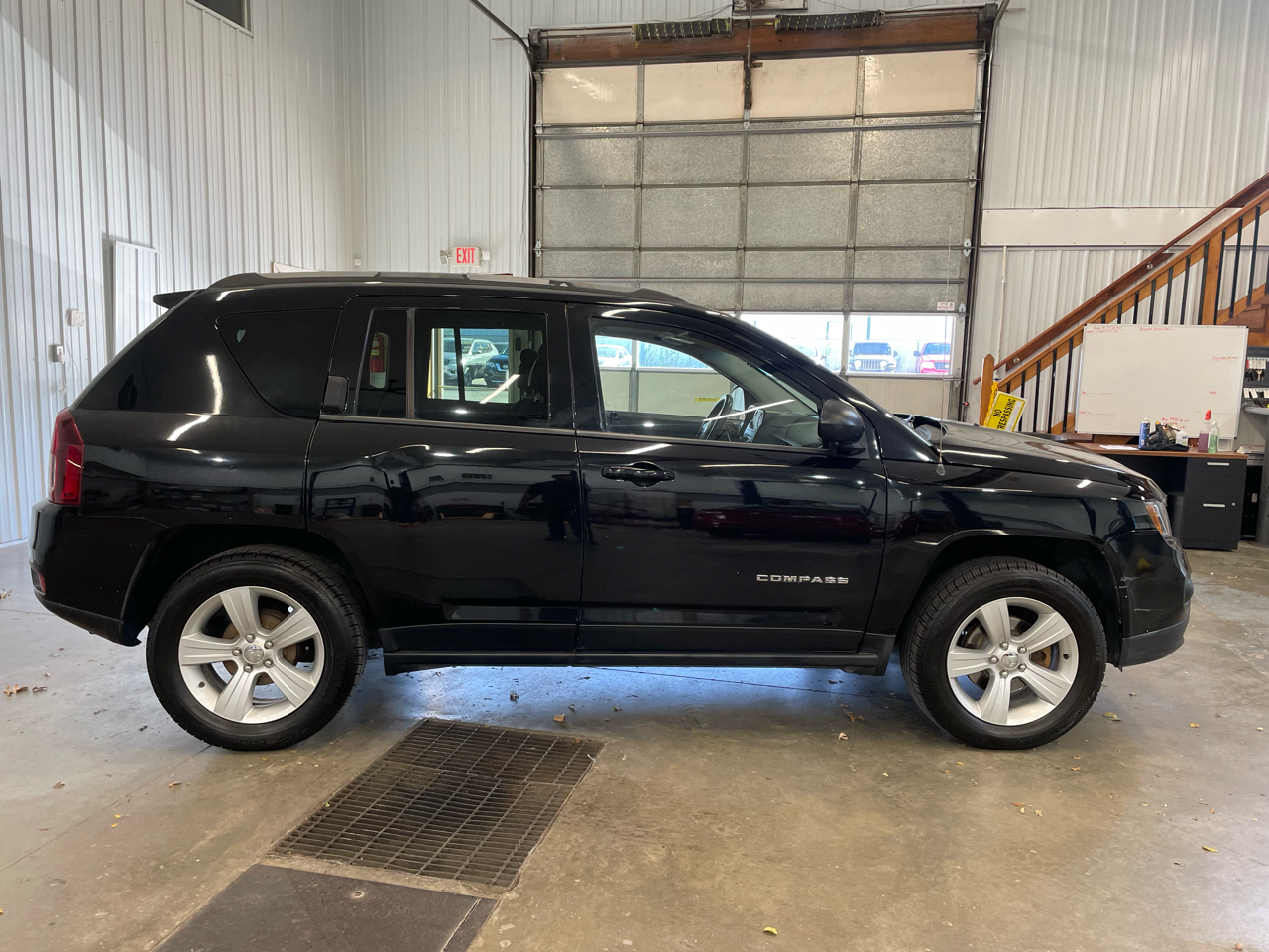 Jeep Compass Sport FWD 2015 Jeep Compass Sport FWD 2015