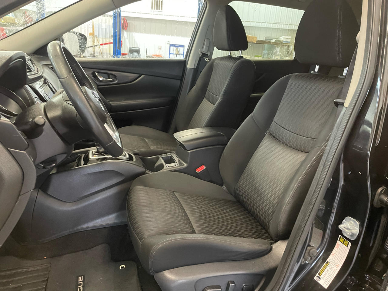 Nissan Rogue SV AWD 2017 Nissan Rogue SV AWD 2017