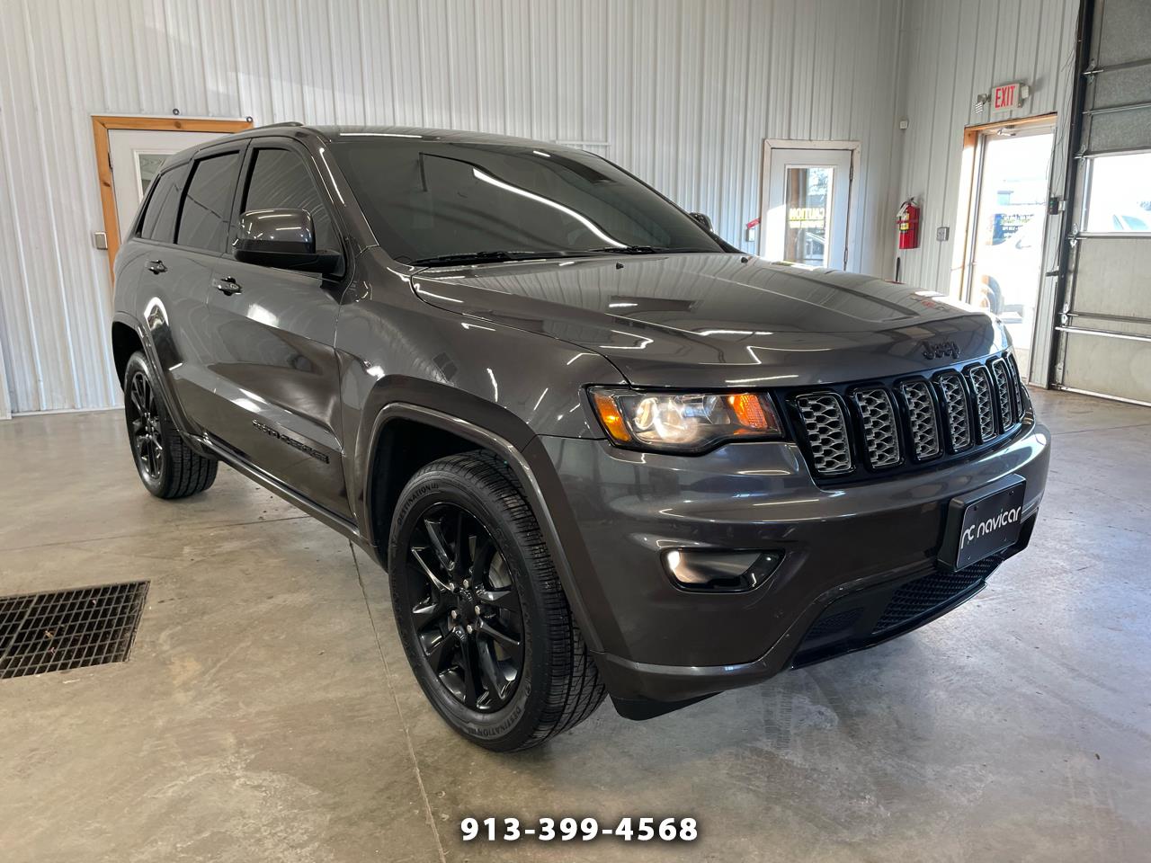 2018 Jeep Grand Cherokee Altitude's photo