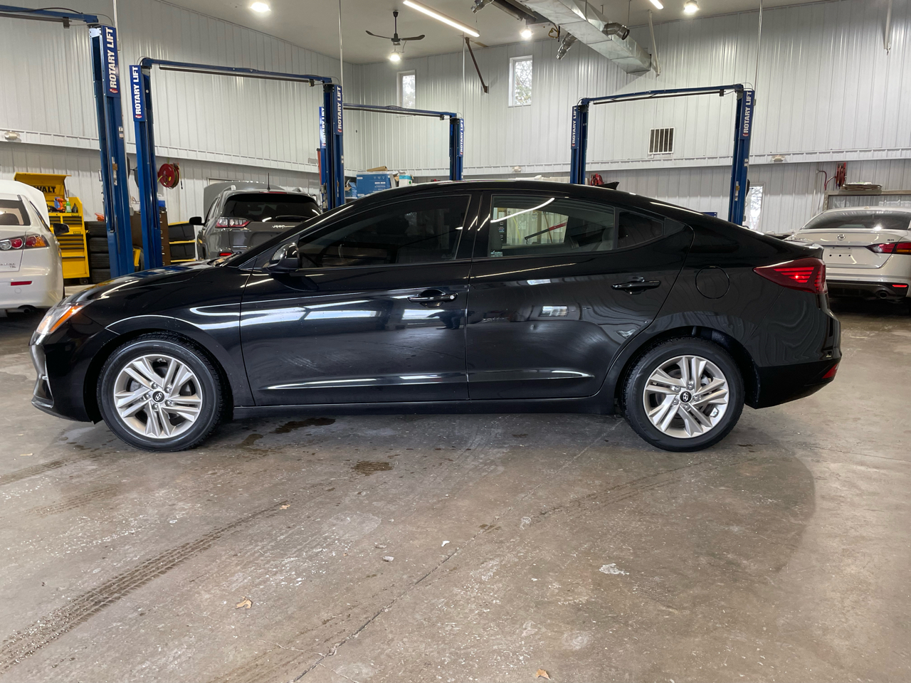 Hyundai Elantra Limited 2020