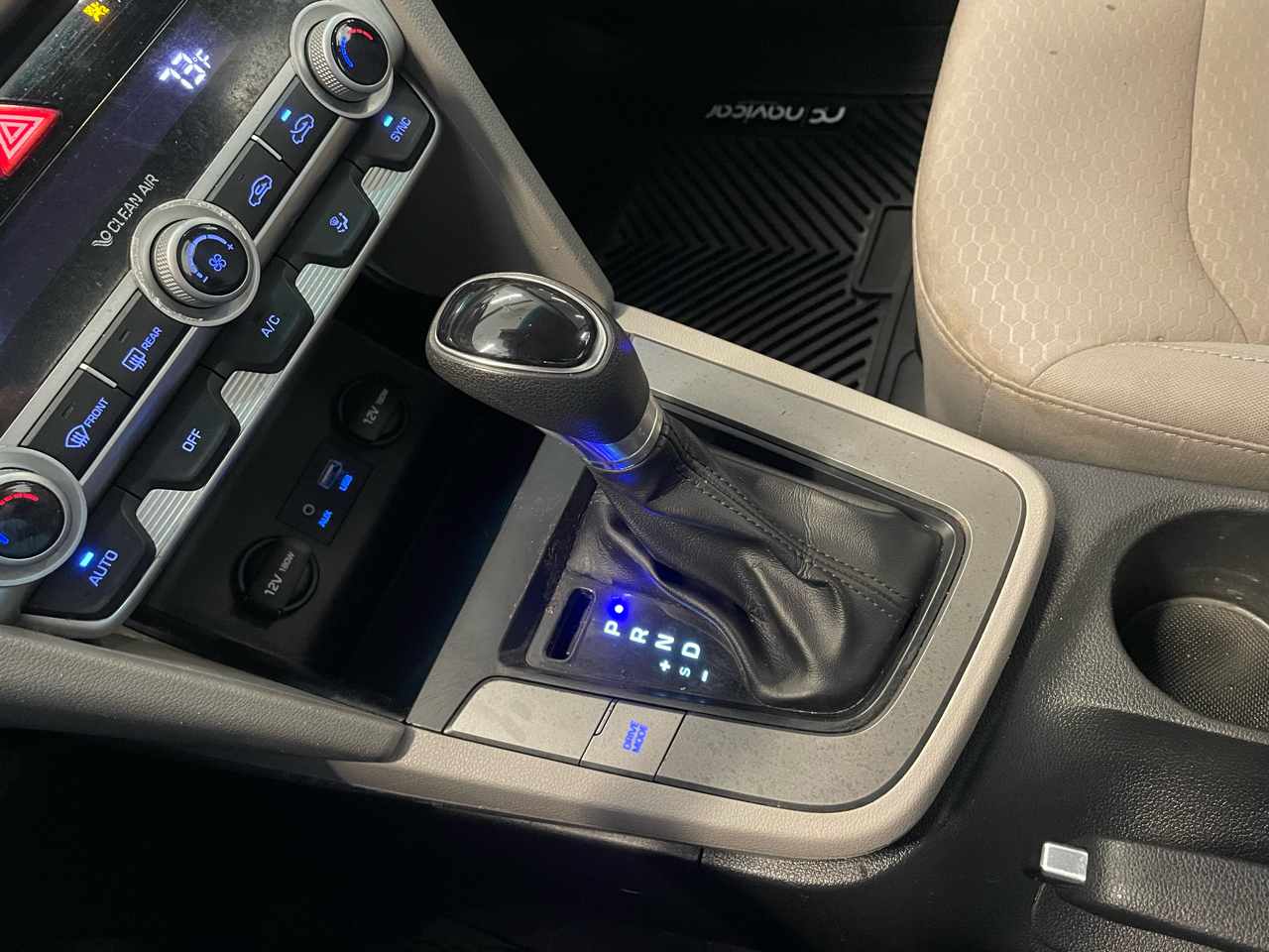 Hyundai Elantra Limited 2020