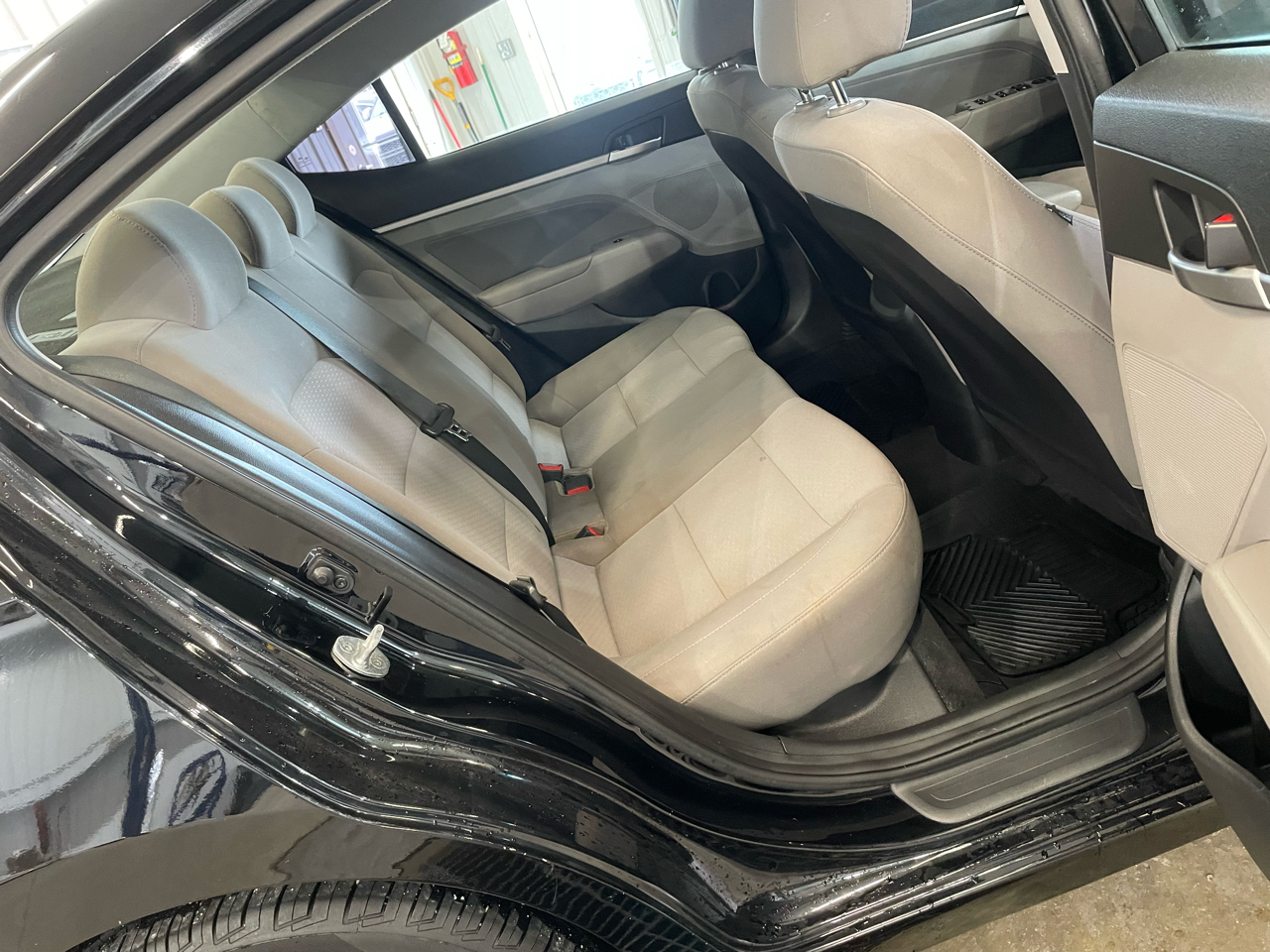 Hyundai Elantra Limited 2020