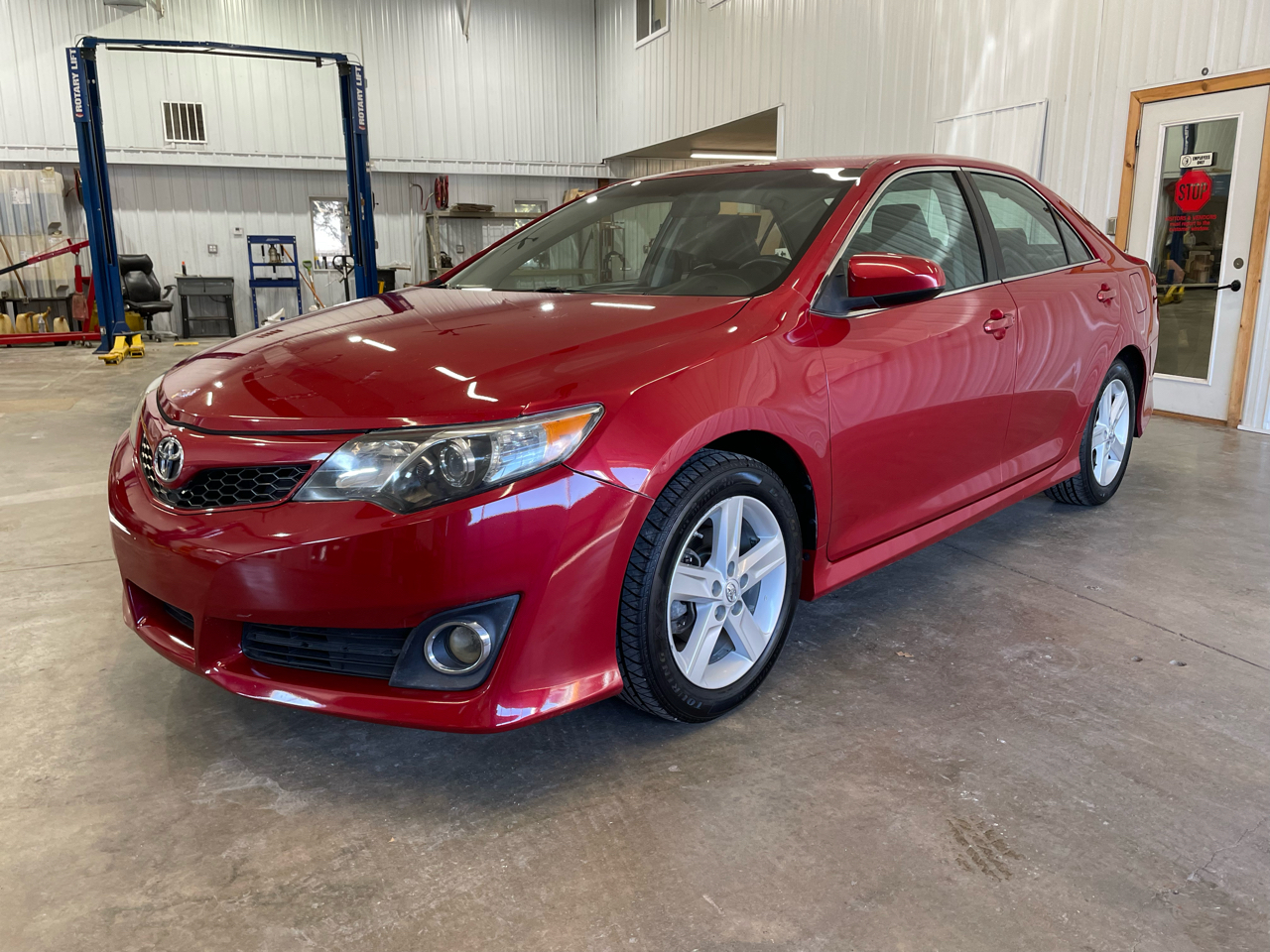Toyota Camry XLE 2013