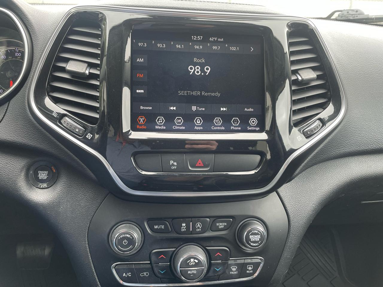 Jeep Cherokee Limited FWD 2020