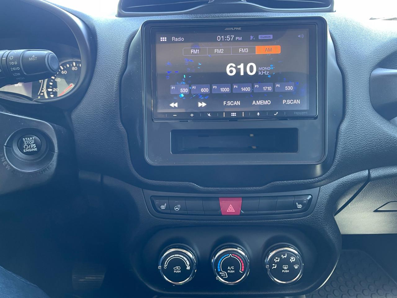 Jeep Renegade Latitude FWD 2016