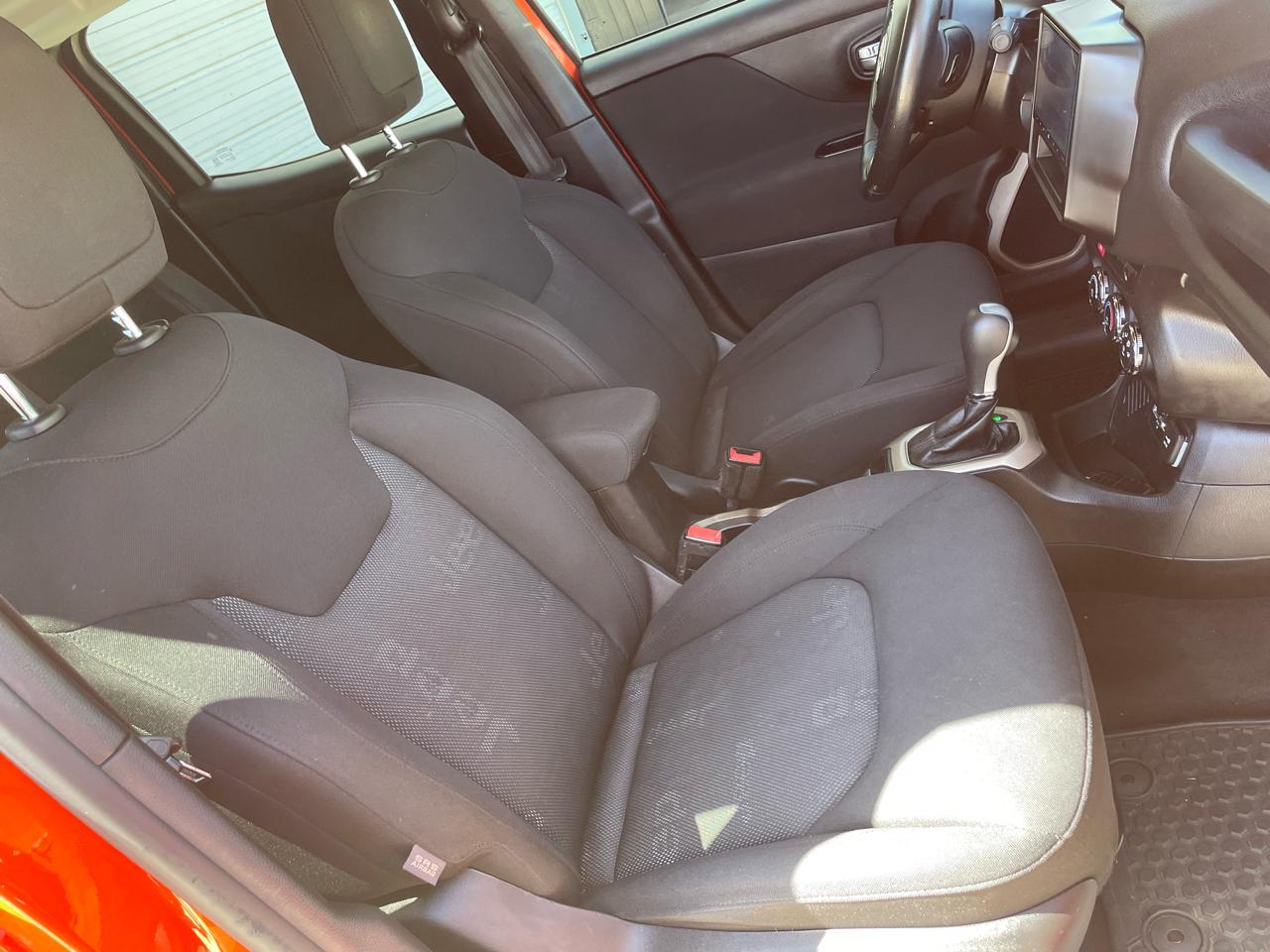 Jeep Renegade Latitude FWD 2016