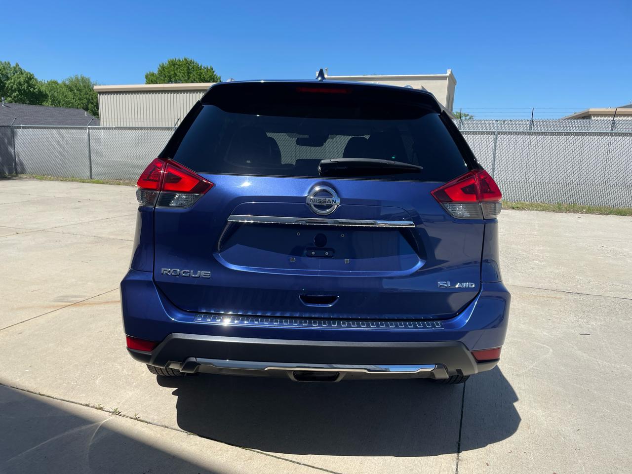 Nissan Rogue SV AWD 2018