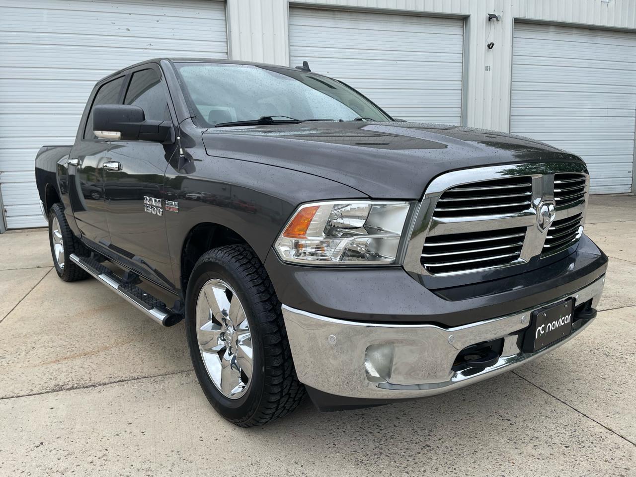 2017 RAM 1500 Big Horn 4x4 Crew Cab 5'7's photo