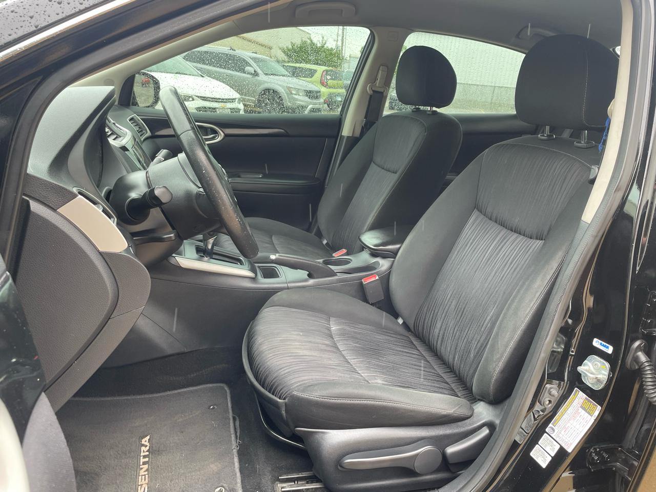 Nissan Sentra S CVT 2019