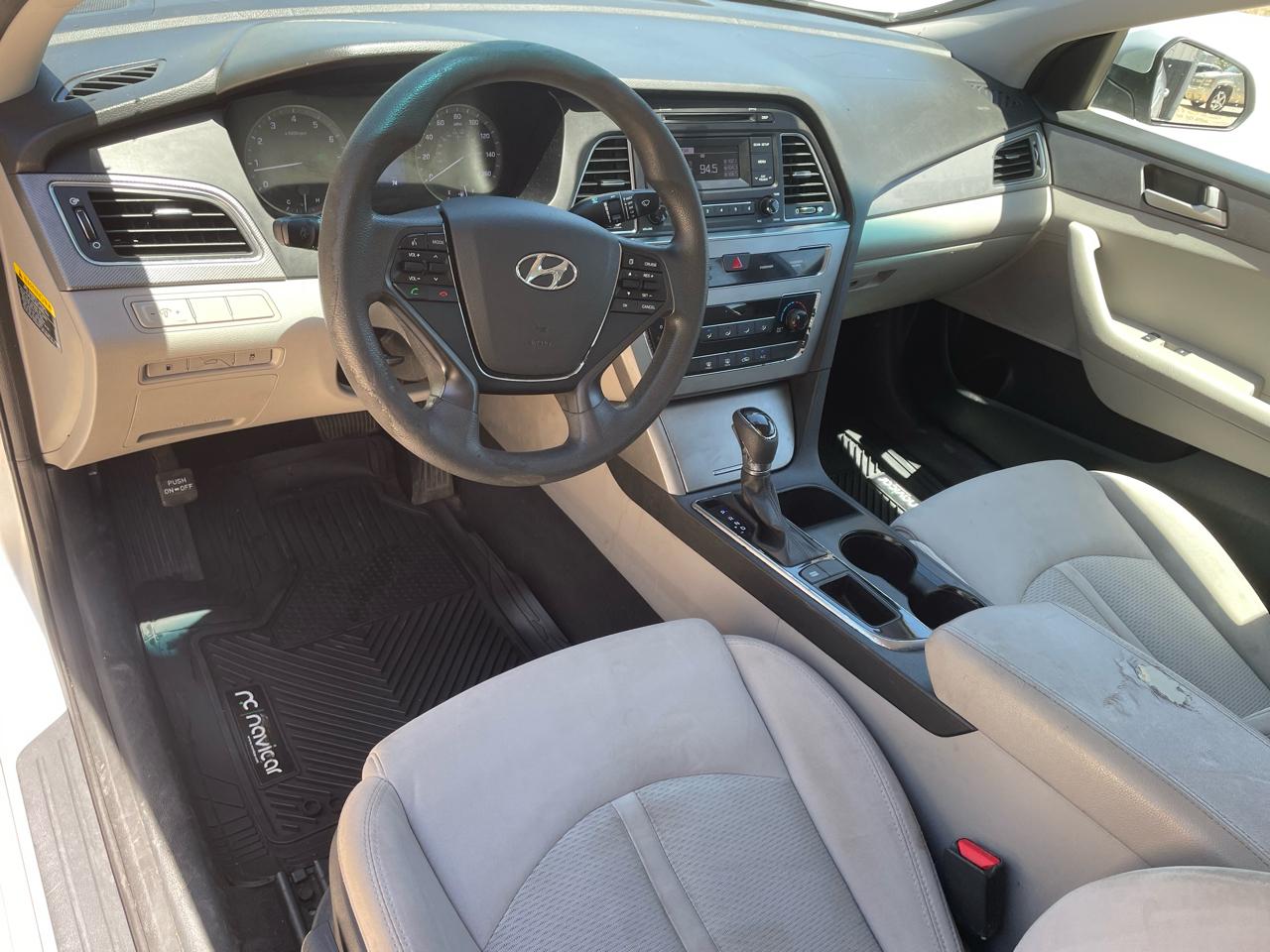 Hyundai Sonata SE 2017
