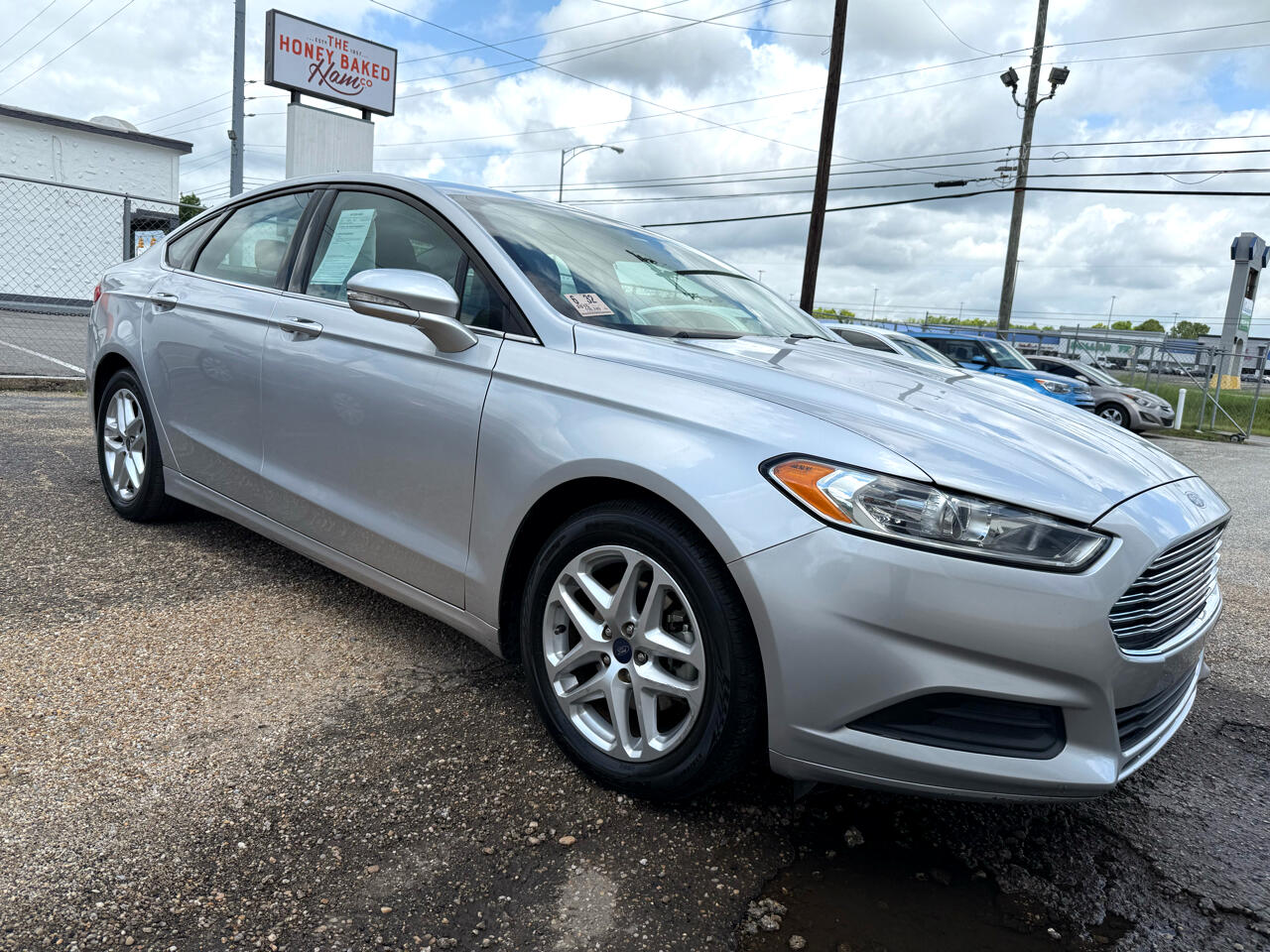 Image 2 of 2015 Ford Fusion SE