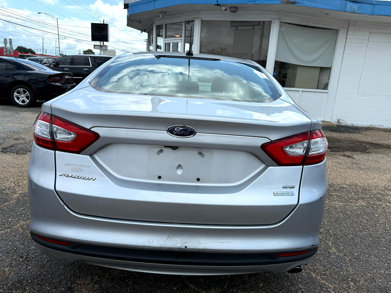 Image 4 of 2015 Ford Fusion SE