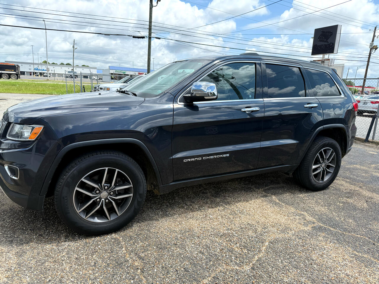 Image 3 of 2015 Jeep Grand Cherokee Limited 4WD