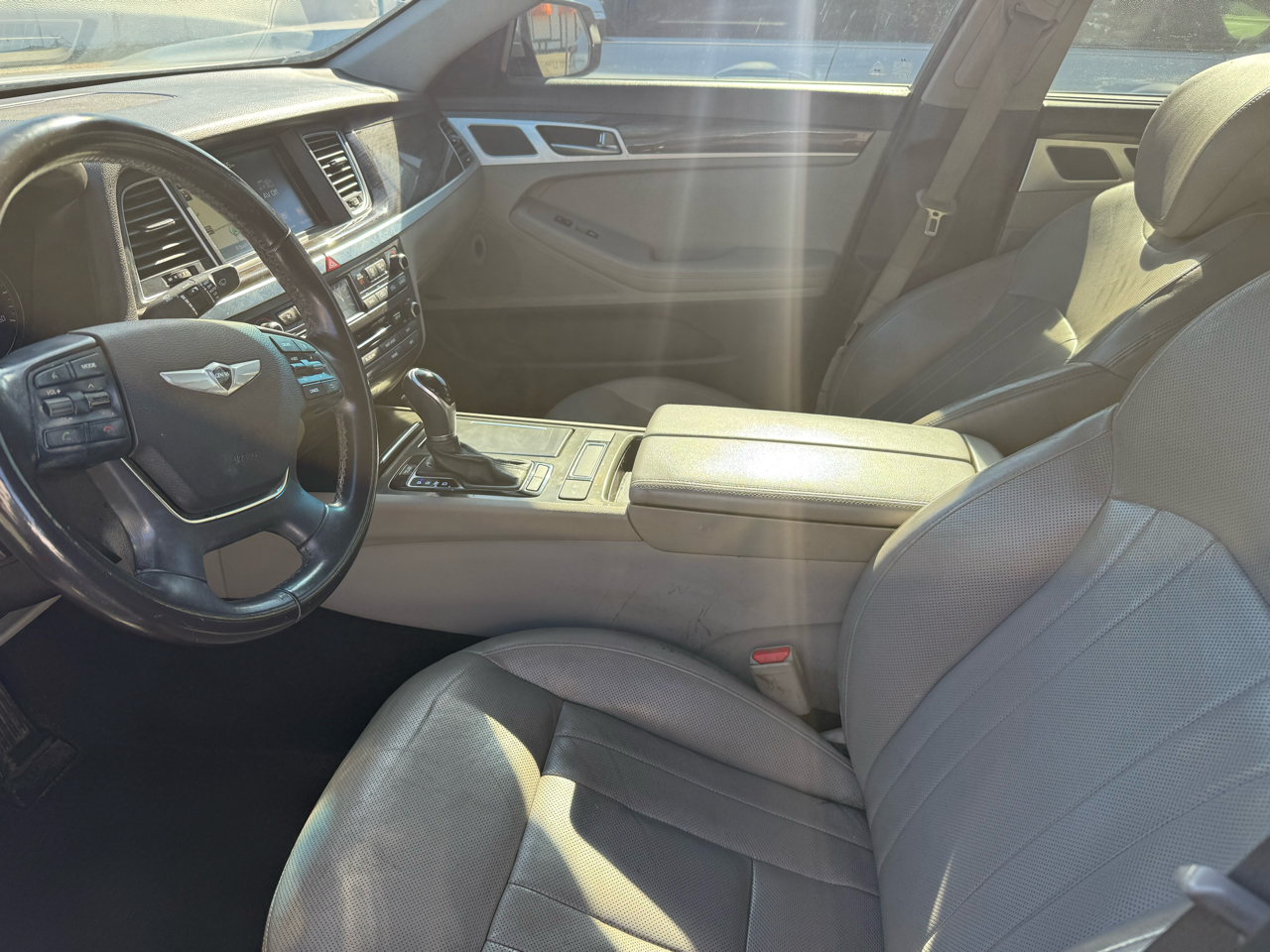 Hyundai Genesis 3.8L 2016