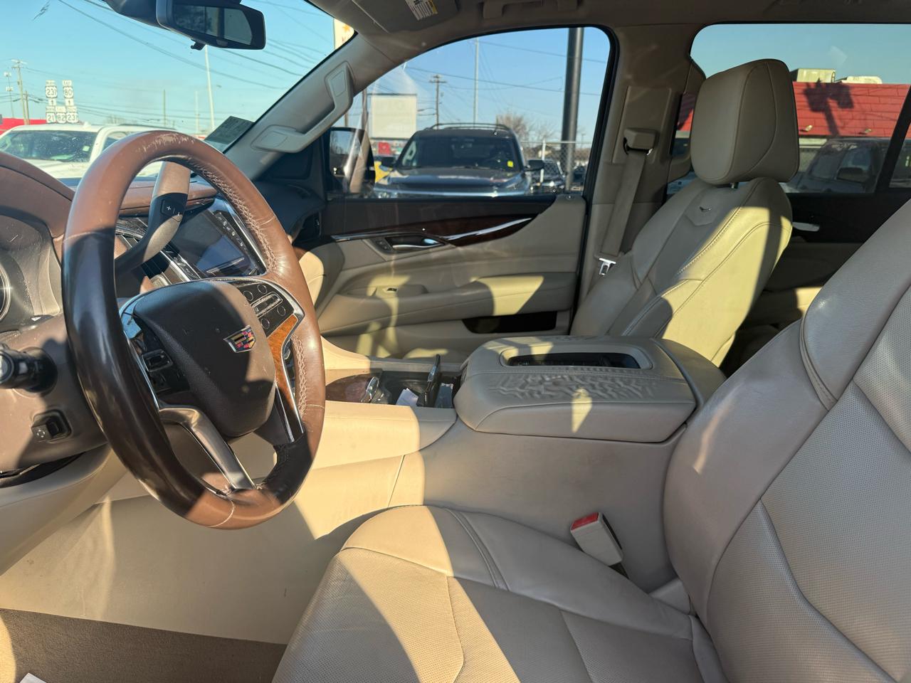 Cadillac Escalade Premium 2WD 2017