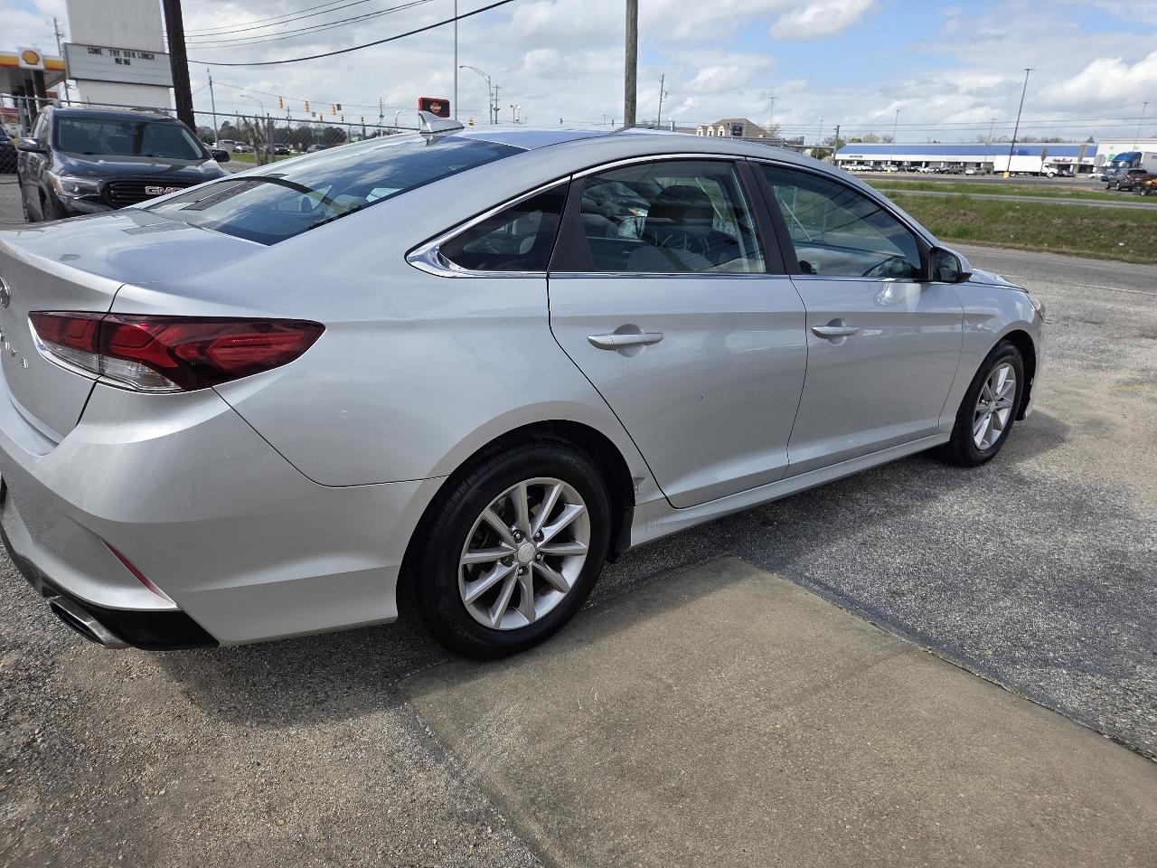 Hyundai Sonata SE 2018