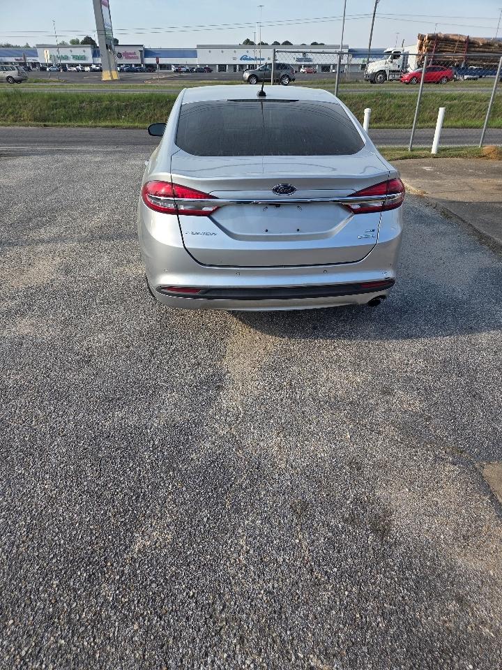 Ford Fusion SE 2018