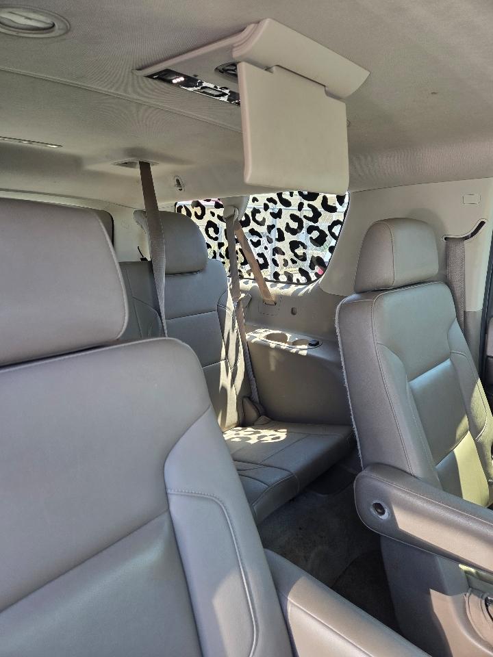 Chevrolet Suburban LT 1500 2WD 2015