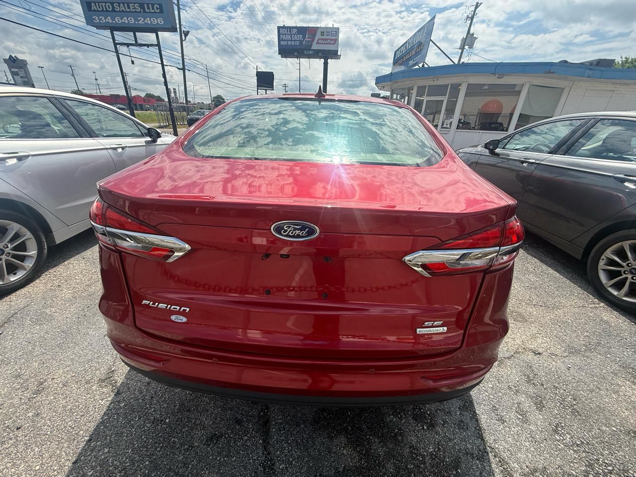 Ford Fusion SE 2020