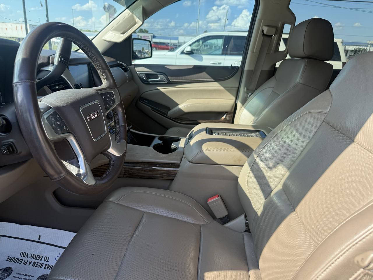GMC Yukon XL SLT 2WD 2016