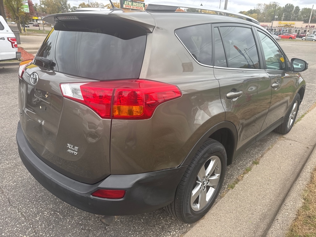 Toyota RAV4  2015 Toyota RAV4  2015