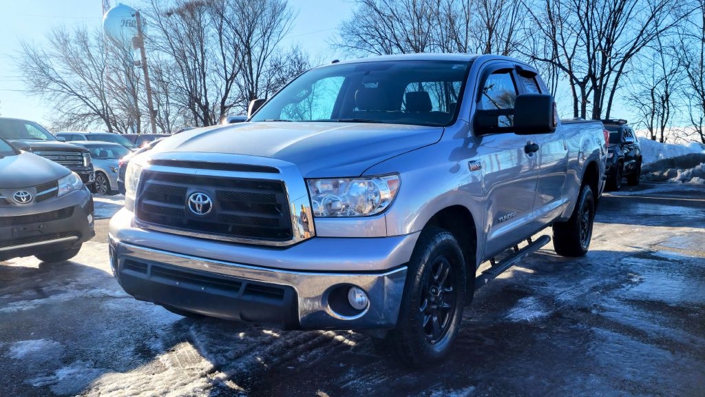 Toyota Tundra  2013