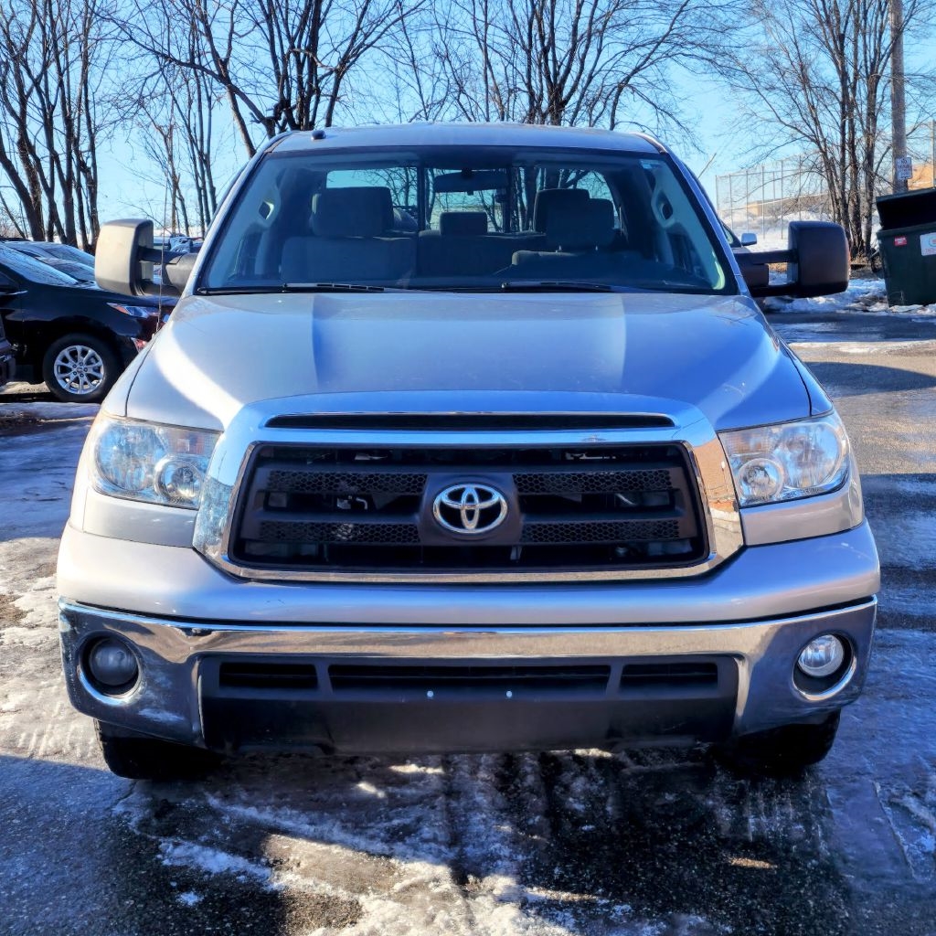 Toyota Tundra  2013