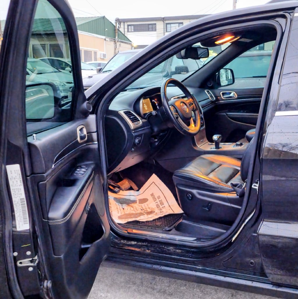 Jeep Grand Cherokee  2014