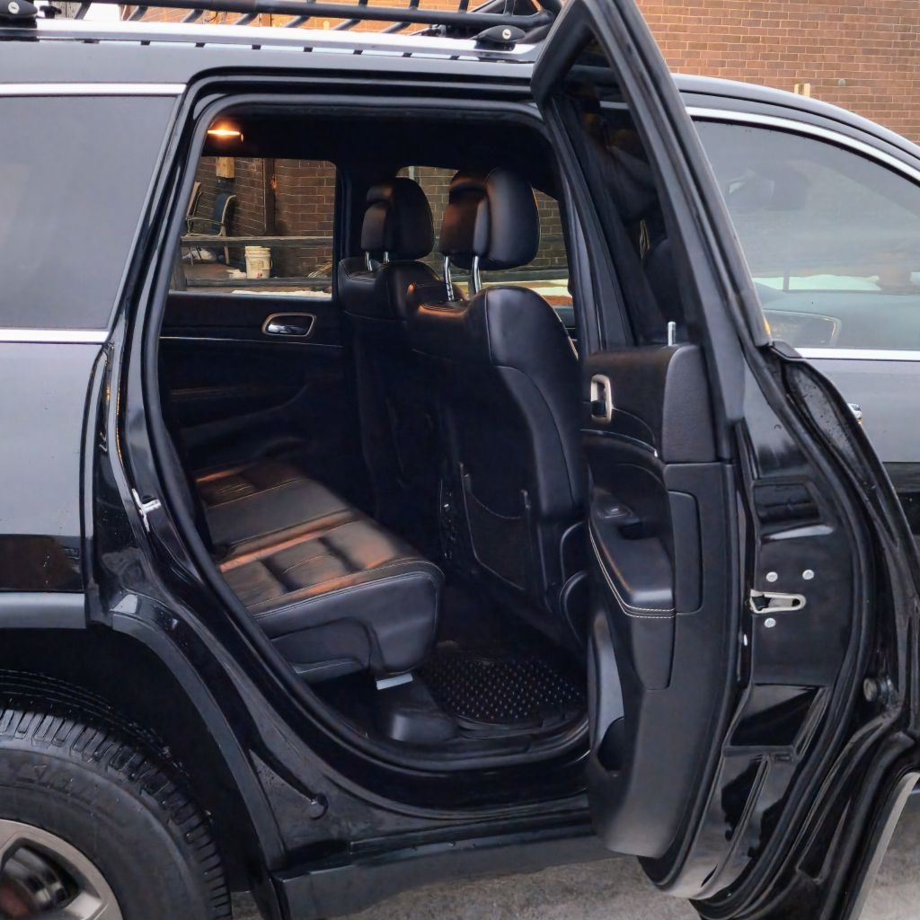 Jeep Grand Cherokee  2014