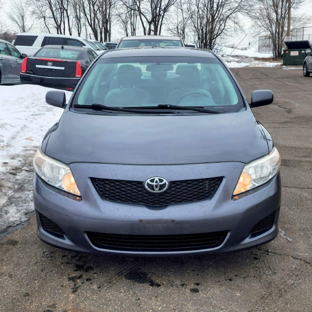 Toyota Corolla  2010