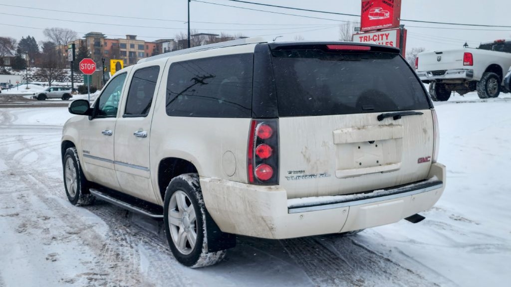 GMC Yukon Denali  2014
