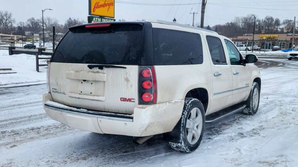 GMC Yukon Denali  2014