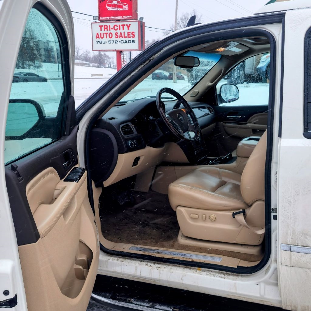 GMC Yukon Denali  2014